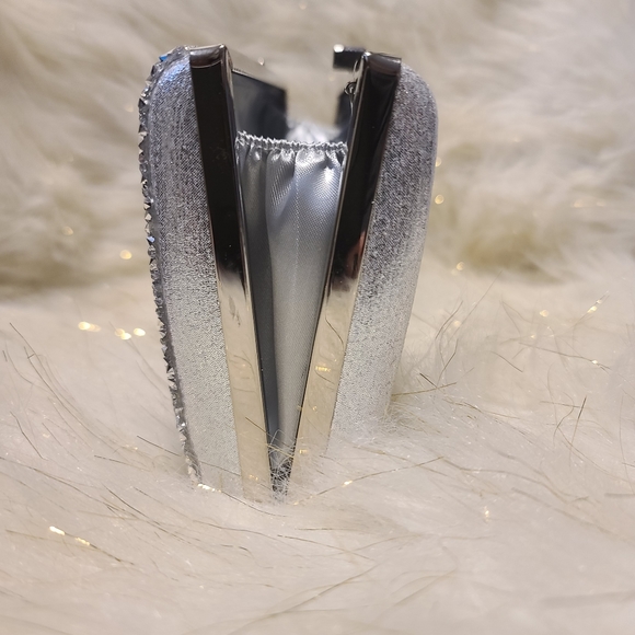 Trendy Sparkle Clutch - Picture 4 of 5